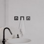 Wallity Kaly Metal Square Hanger - Negro